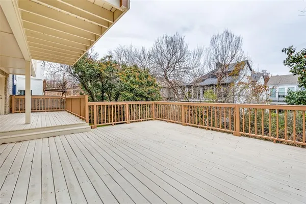 $5,500 | 9130 Valley Chapel Lane, Dallas, TX 75220