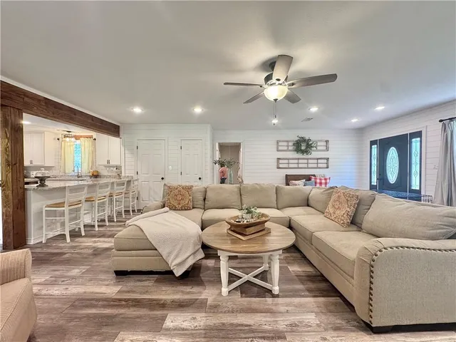 $225,000 | 9130 Highway 165, Pollock, LA 71467