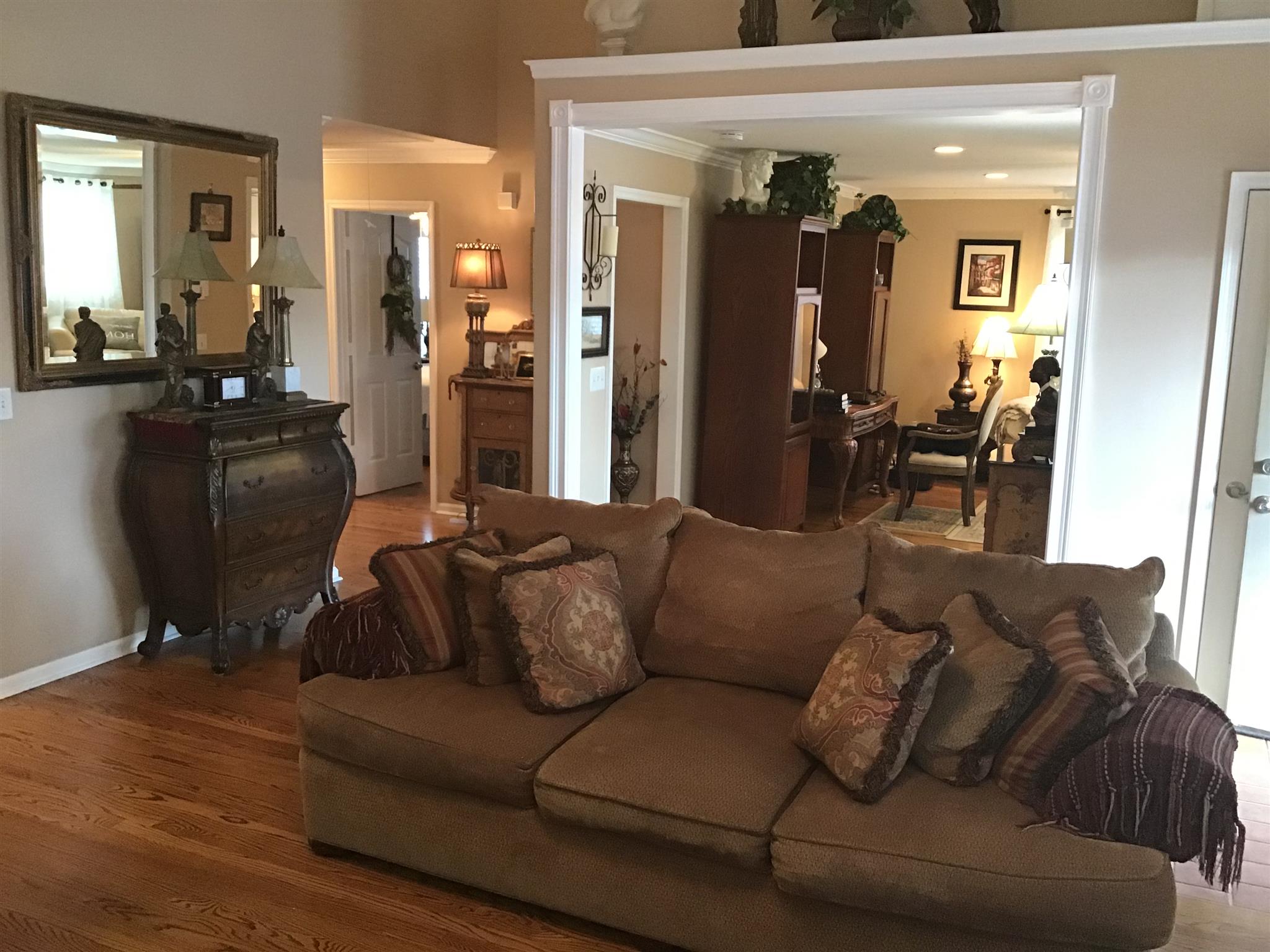 1108 Paris Avenue Nashville, TN 37204 - Photo 30 of 30 a living room with furniture and a mirror