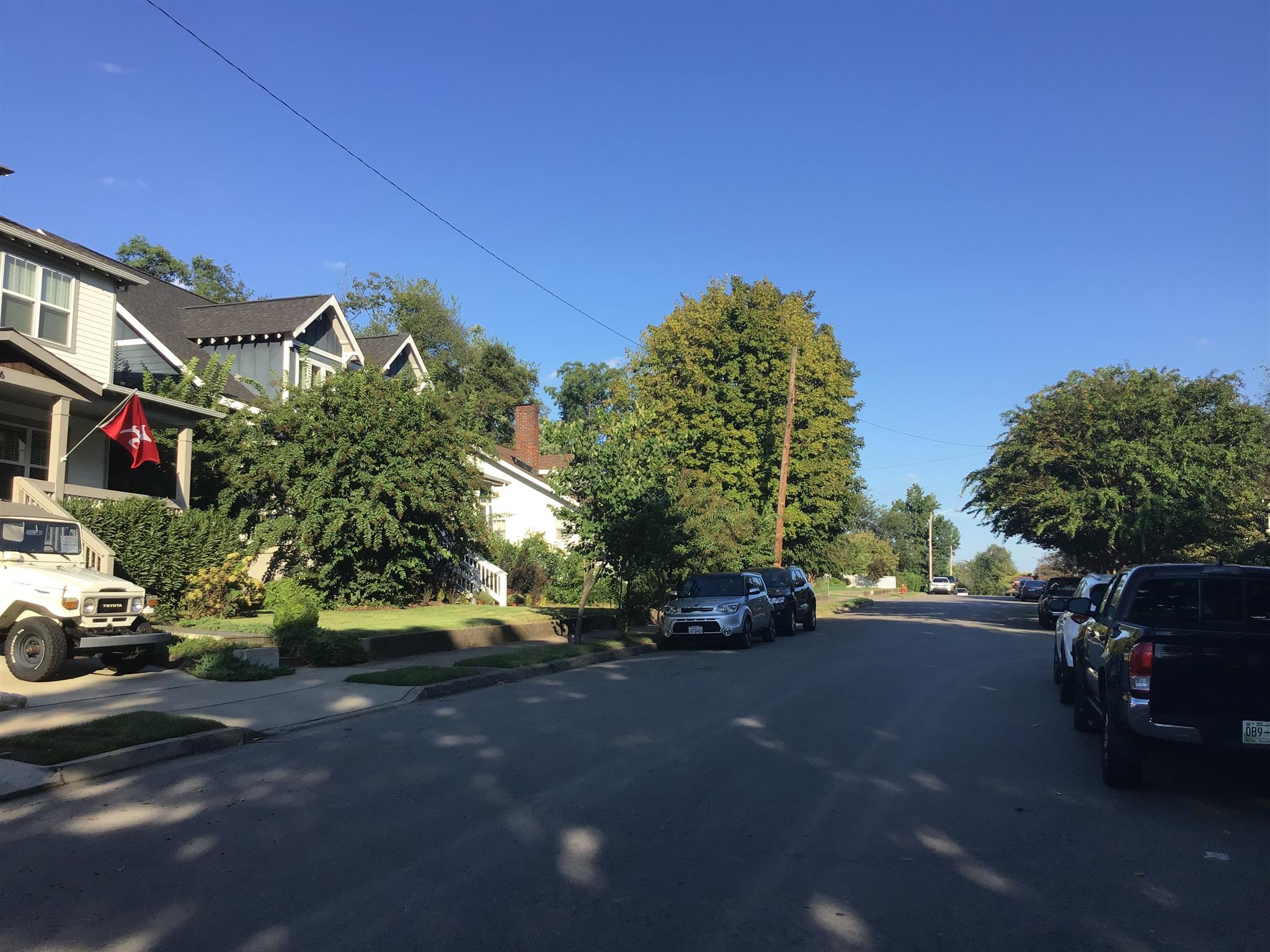 1108 Paris Avenue Nashville, TN 37204 - Photo 28 of 30 a view of street with parked cars
