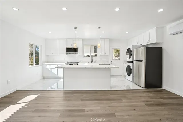 $3,200 | 1474 Allen Avenue, Pasadena, CA 91104