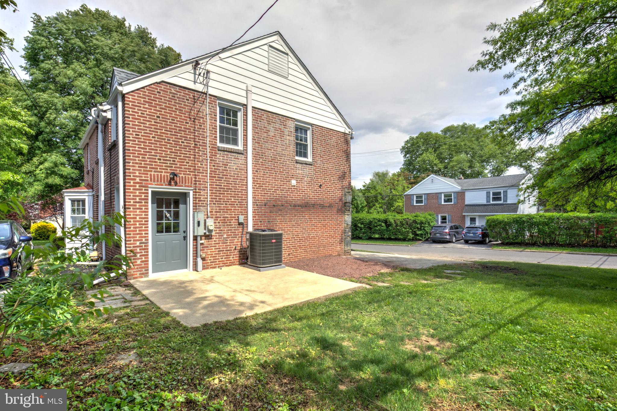 300 Walnut Place Havertown, PA 19083 - Photo 43 of 45
