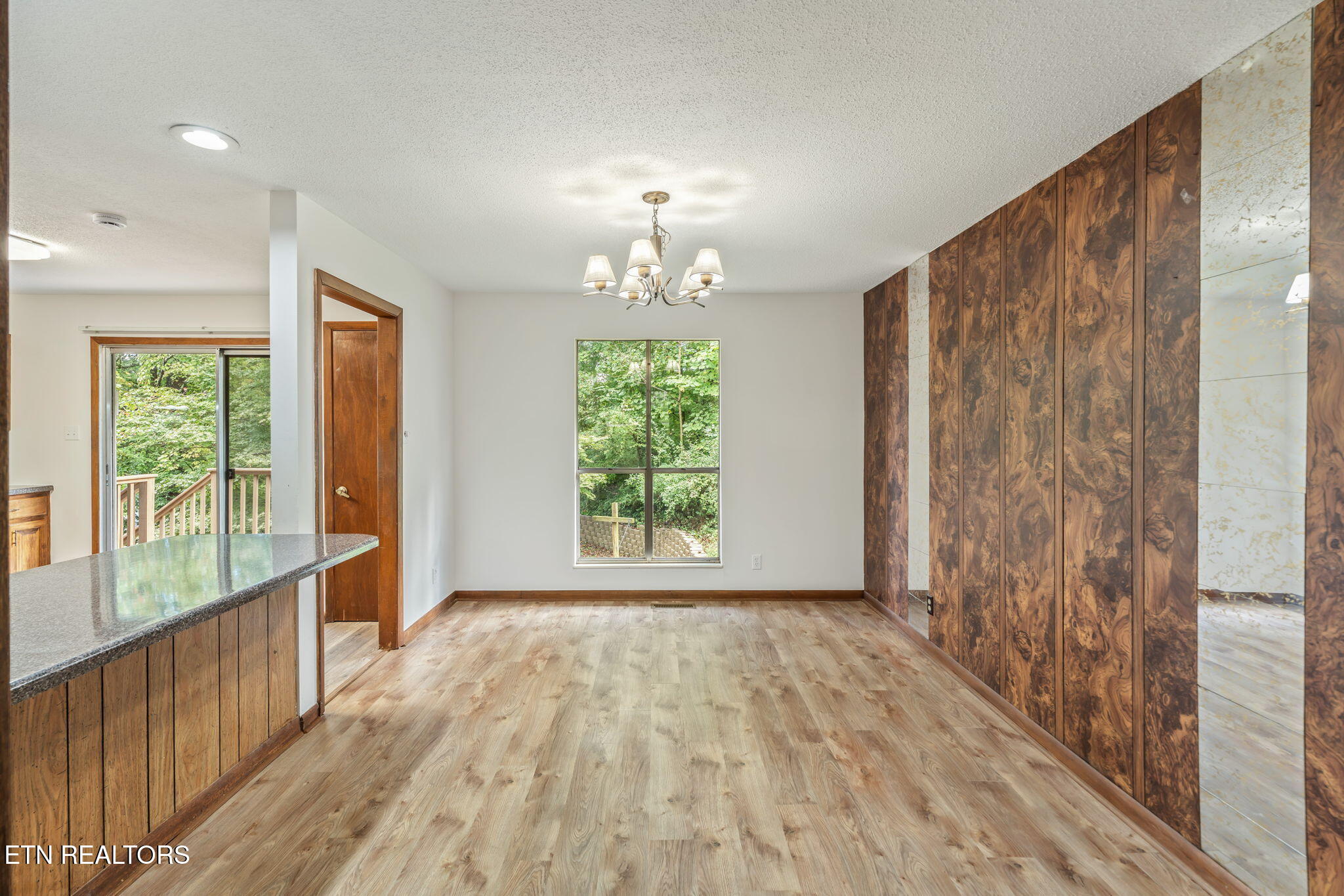 101 Newport Drive Oak Ridge, TN 37830 - Photo 17 of 51 13-web-or-mls-101 Newport Drive-14