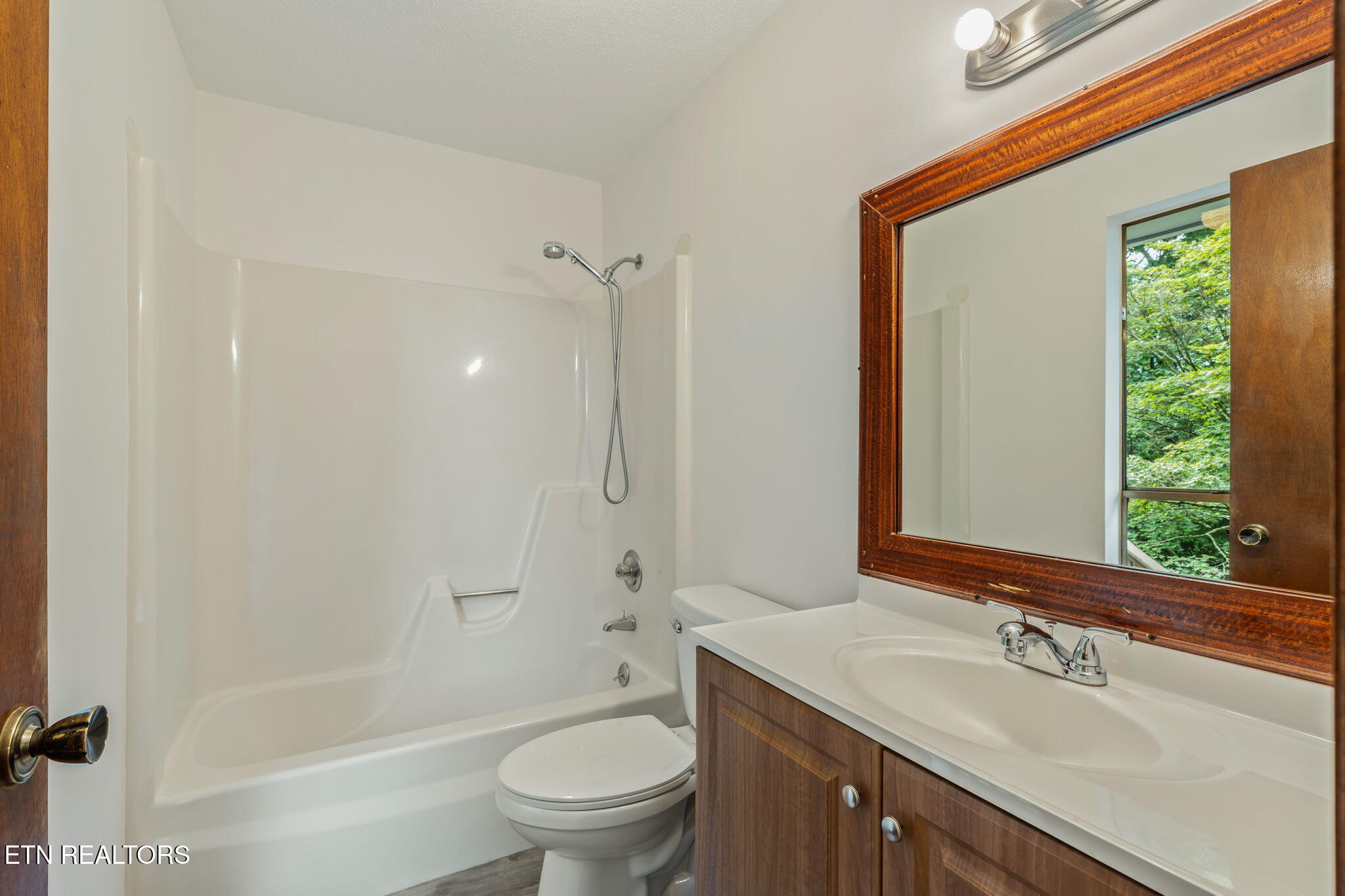 101 Newport Drive Oak Ridge, TN 37830 - Photo 31 of 51 27-web-or-mls-101 Newport Drive-28