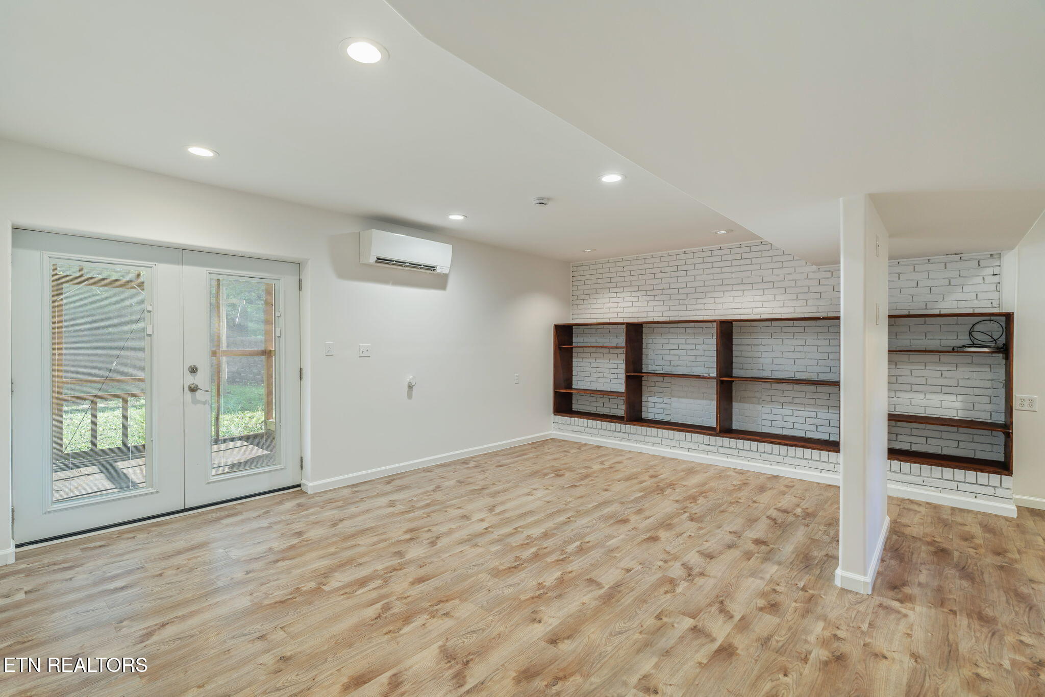 101 Newport Drive Oak Ridge, TN 37830 - Photo 33 of 51 29-web-or-mls-101 Newport Drive-30