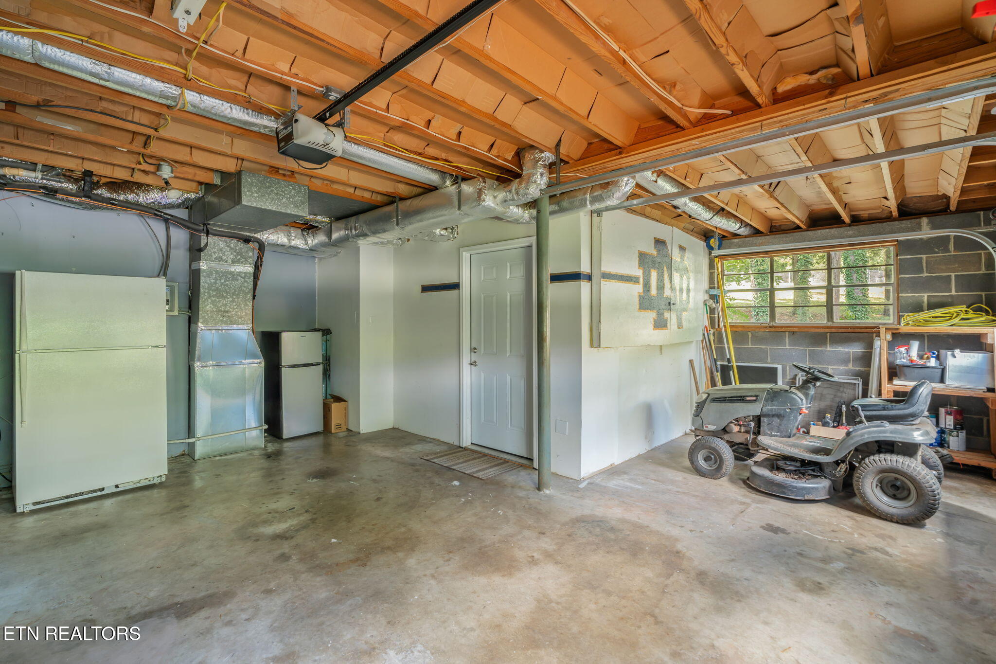 101 Newport Drive Oak Ridge, TN 37830 - Photo 40 of 51 36-web-or-mls-101 Newport Drive-37