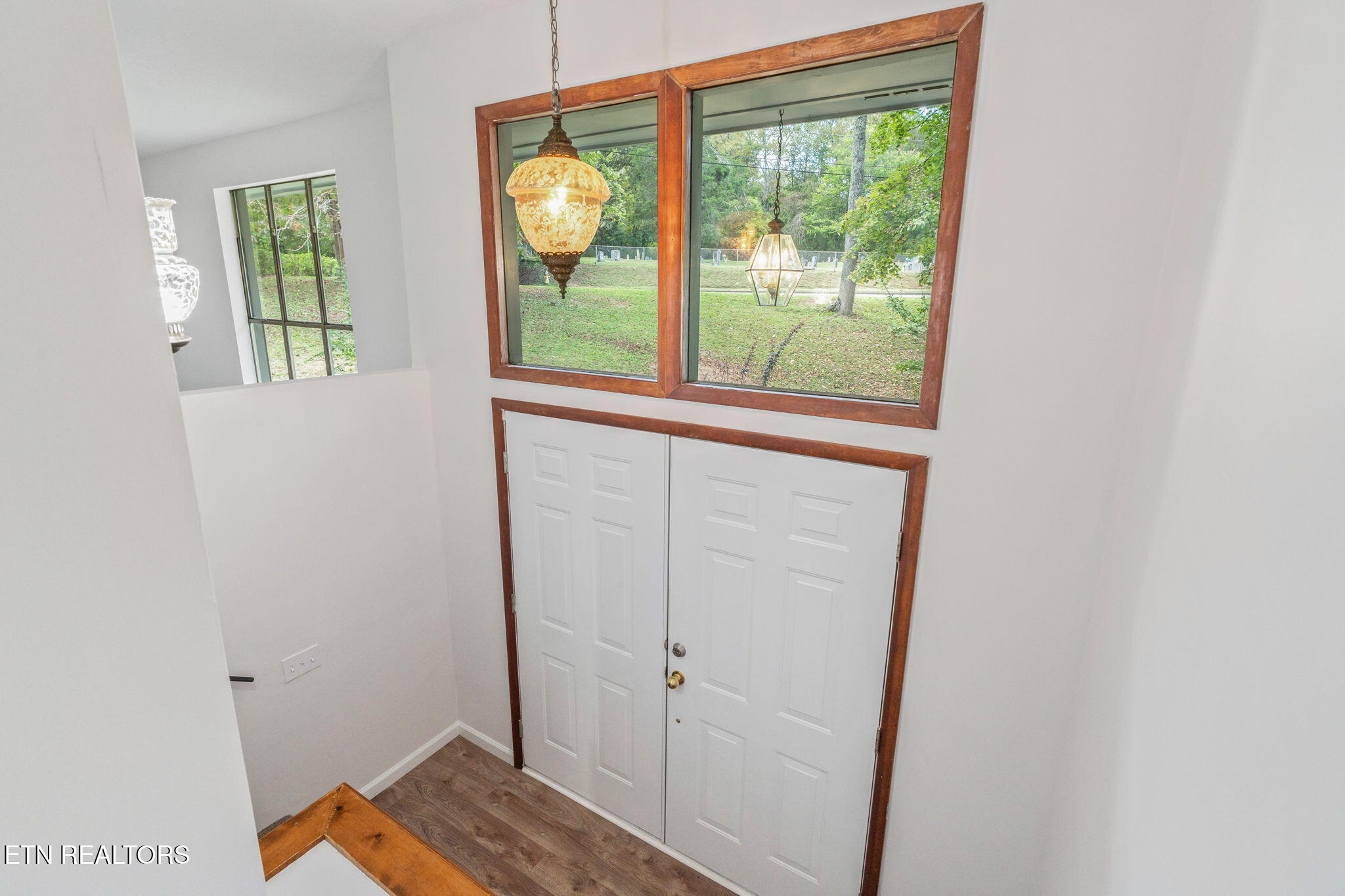 101 Newport Drive Oak Ridge, TN 37830 - Photo 9 of 51 49-web-or-mls-Update 101 Newport_-4