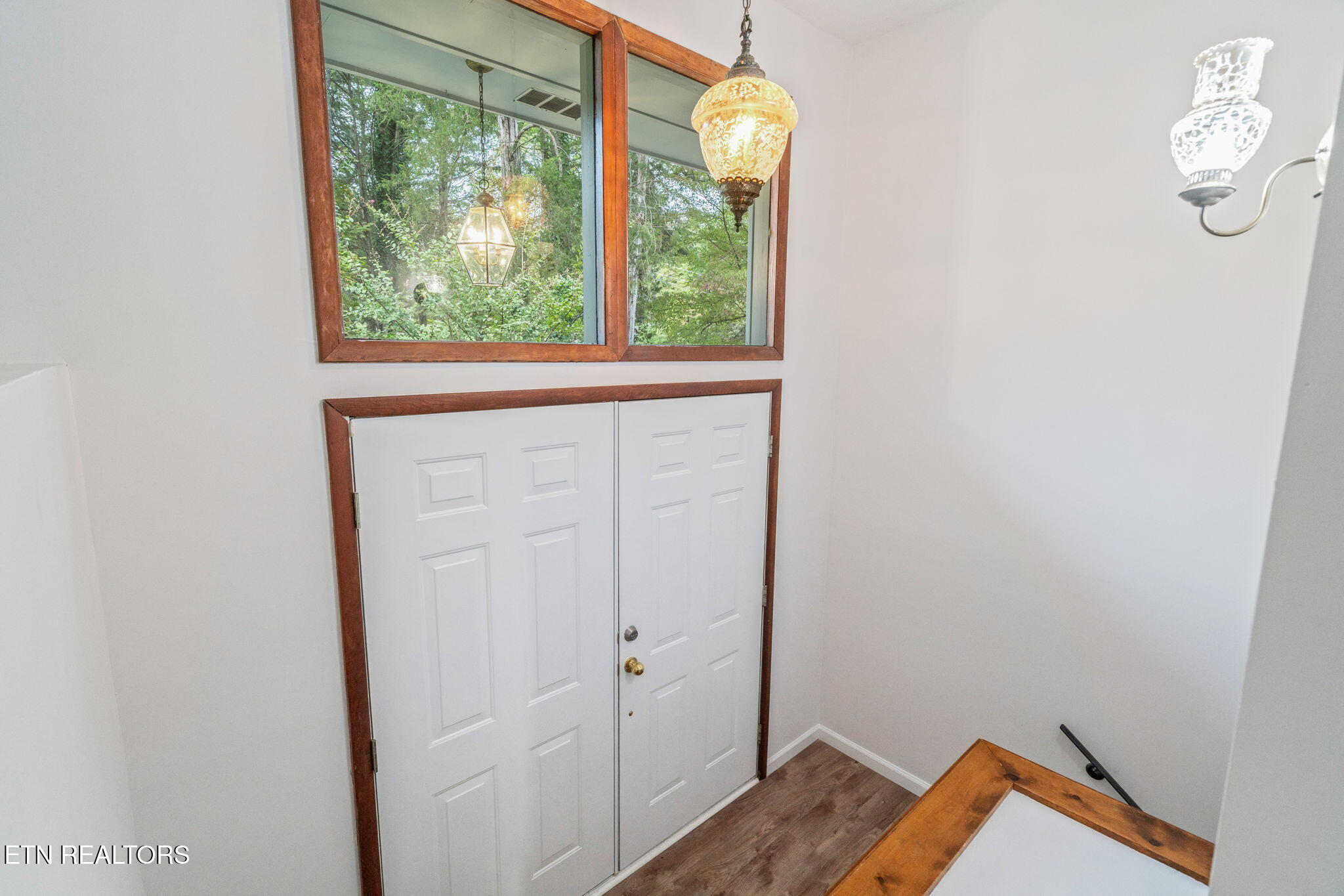 101 Newport Drive Oak Ridge, TN 37830 - Photo 10 of 51 48-web-or-mls-Update 101 Newport_-3