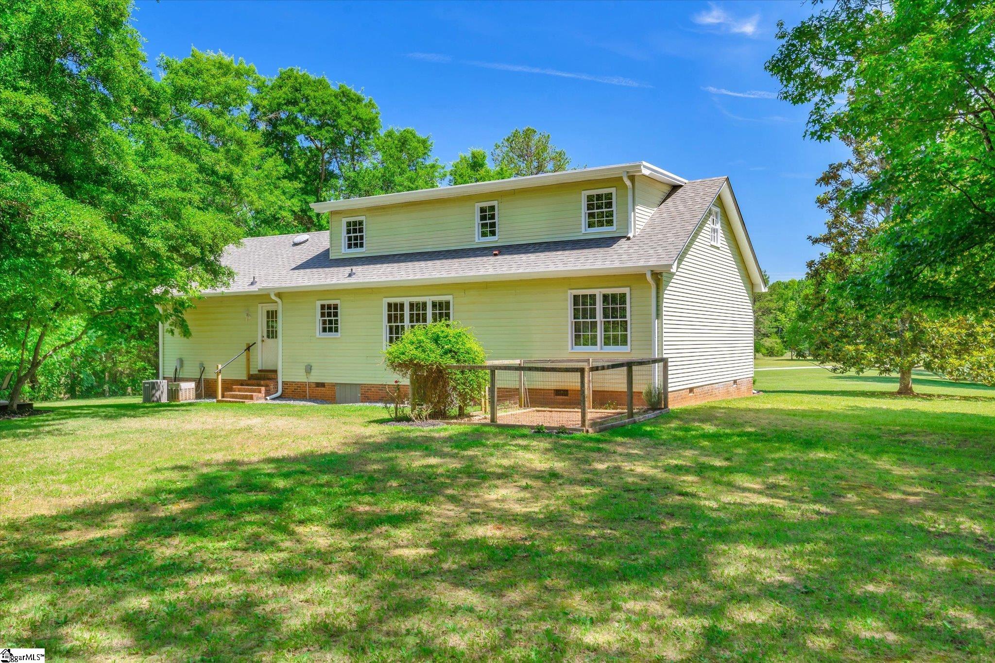 146 Woodside Road Simpsonville, SC 29680 - Photo 20 of 29