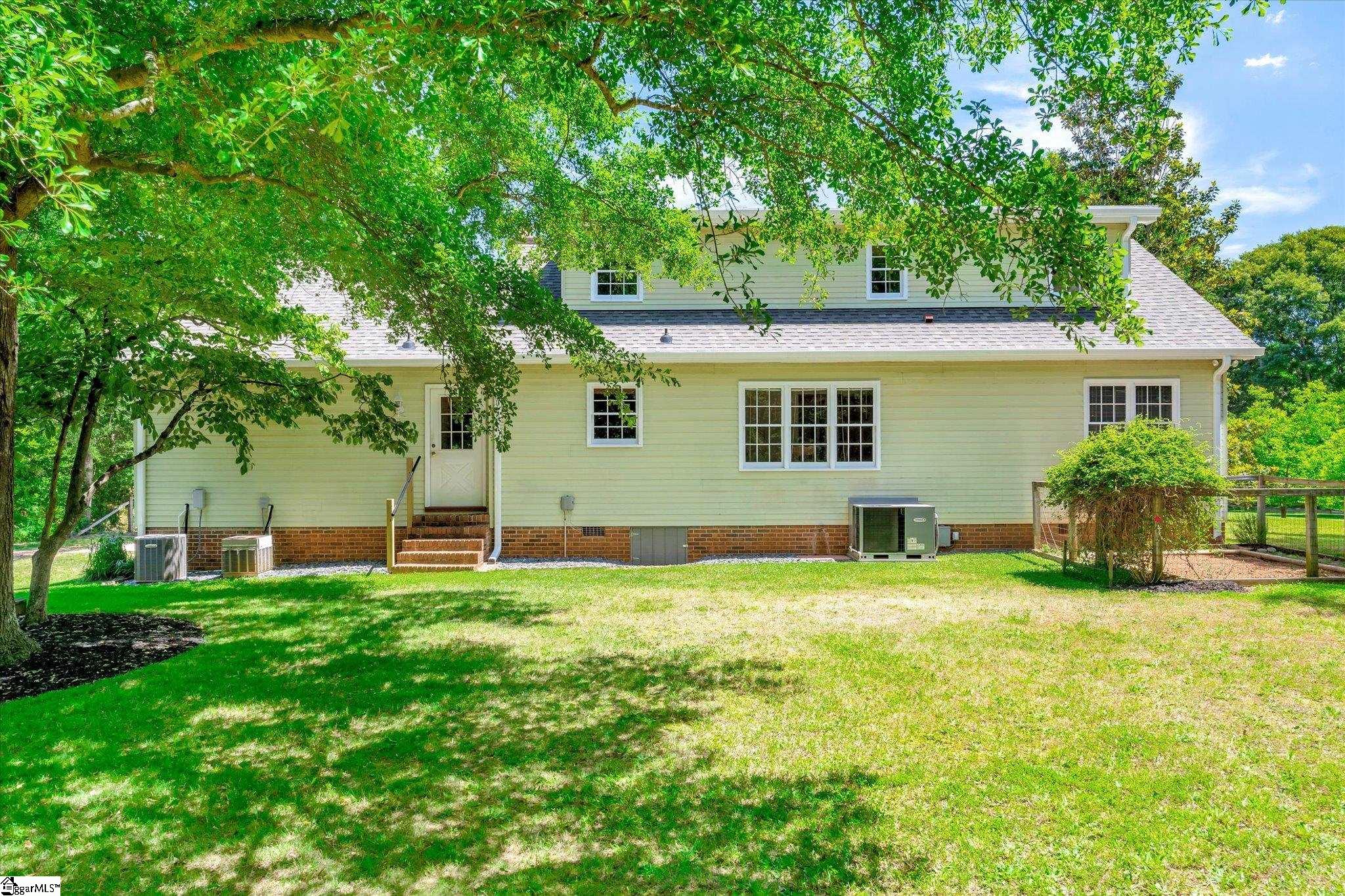 146 Woodside Road Simpsonville, SC 29680 - Photo 26 of 29