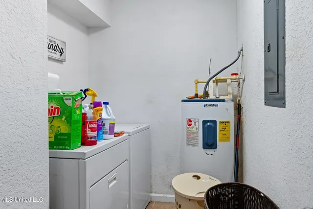 $121,500 | 6097 East Quitman Street, Bay St. Louis, MS 39520