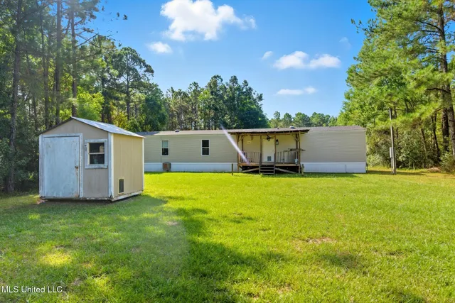 $121,500 | 6097 East Quitman Street, Bay St. Louis, MS 39520