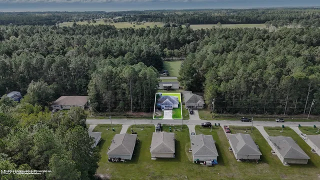 $121,500 | 6097 East Quitman Street, Bay St. Louis, MS 39520