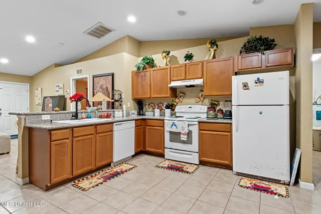 $121,500 | 6097 East Quitman Street, Bay St. Louis, MS 39520