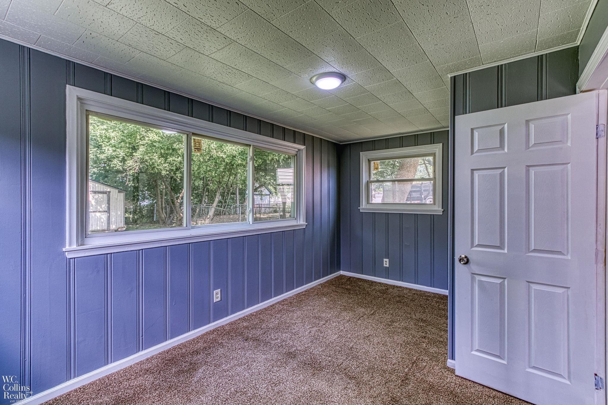 23149 Rausch Avenue Eastpointe, MI 48021 - Photo 40 of 48 50117017-39.JPG
