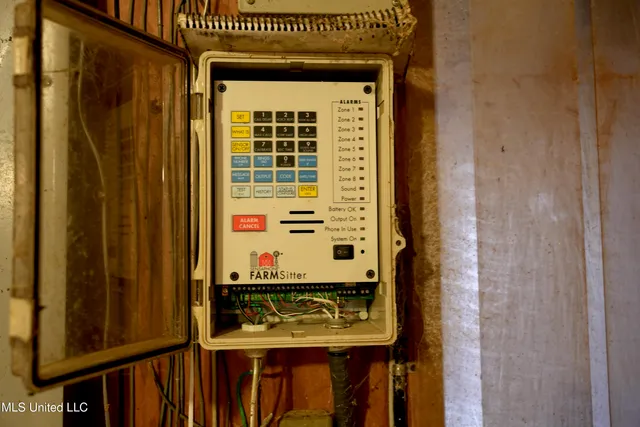 $983,000 | 10671 Ms-427, Carthage, MS 39051