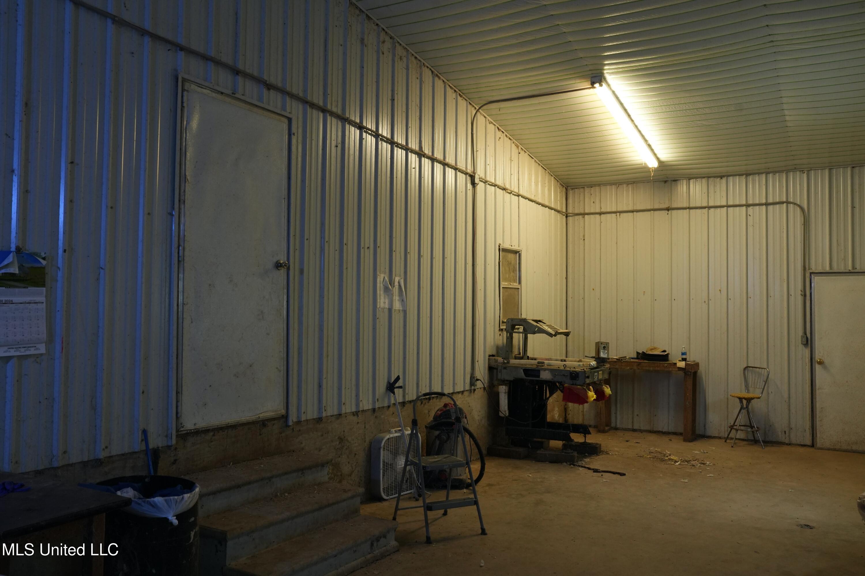 10671 Ms-427 Carthage, MS 39051 - Photo 24 of 49 DSC08861