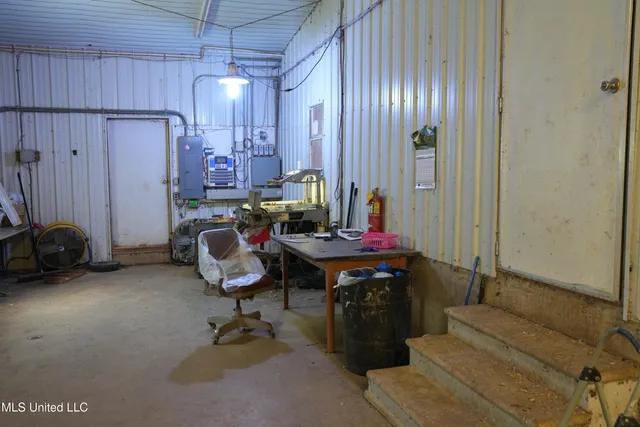 $983,000 | 10671 Ms-427, Carthage, MS 39051