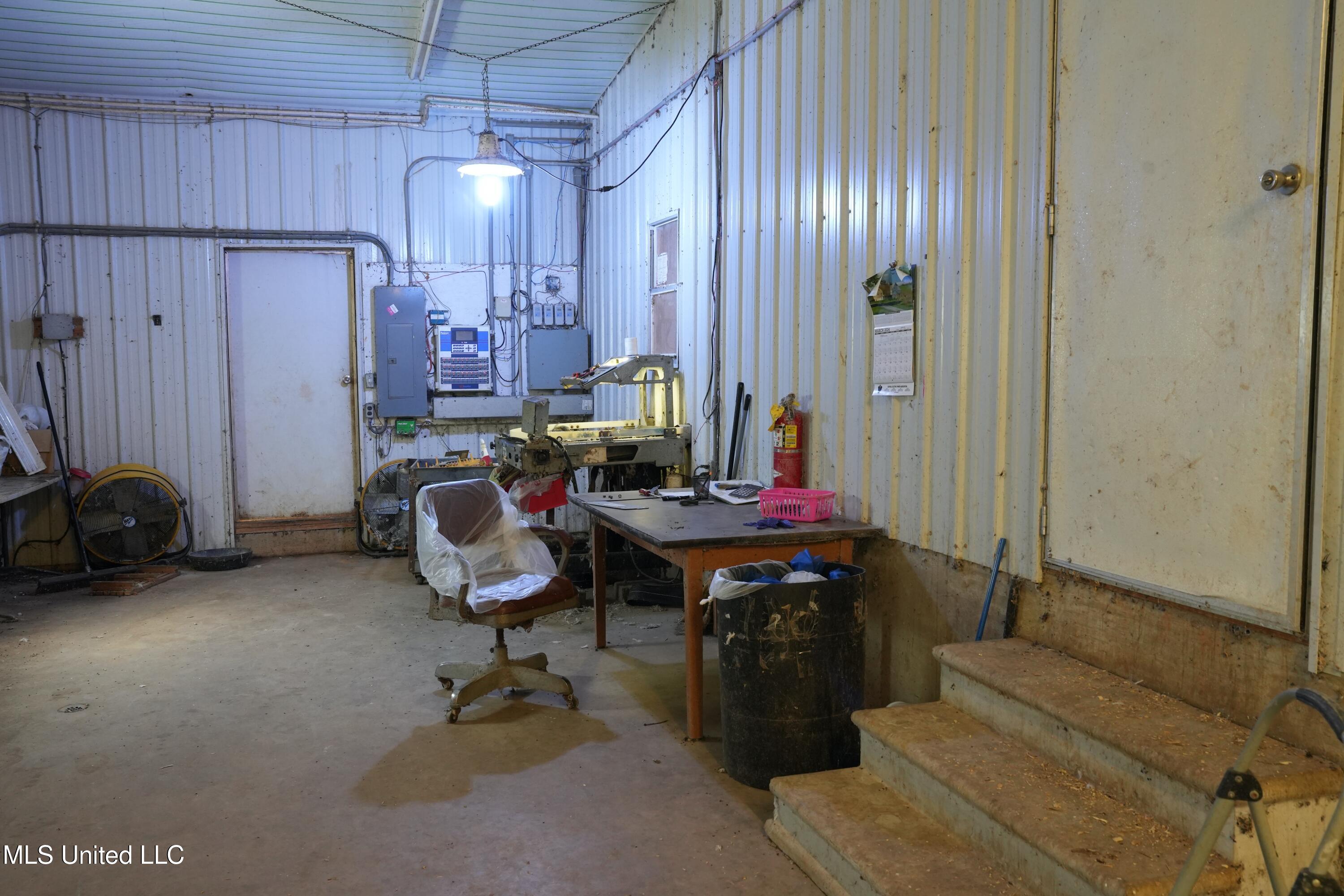 10671 Ms-427 Carthage, MS 39051 - Photo 26 of 49 DSC08864