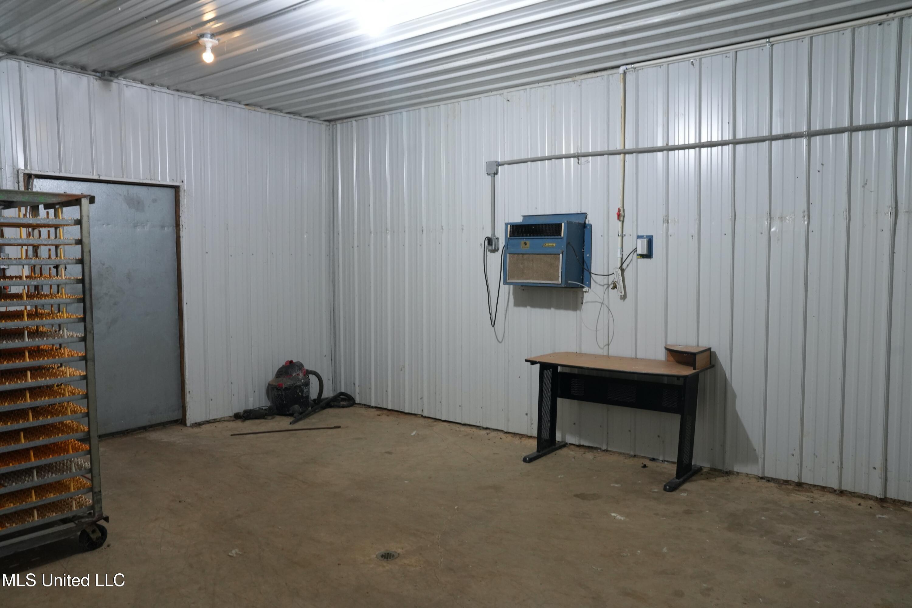 10671 Ms-427 Carthage, MS 39051 - Photo 28 of 49 DSC08867