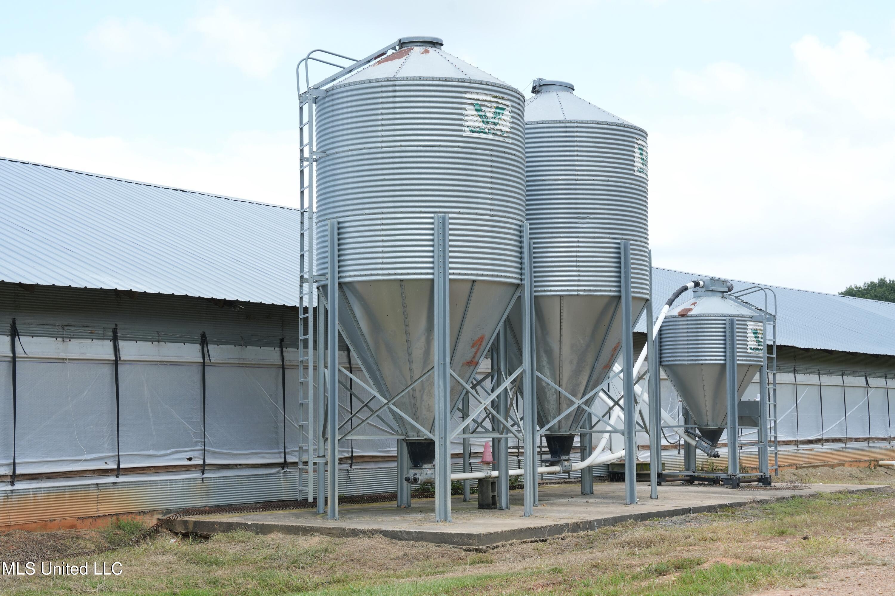 10671 Ms-427 Carthage, MS 39051 - Photo 31 of 49 DSC08872