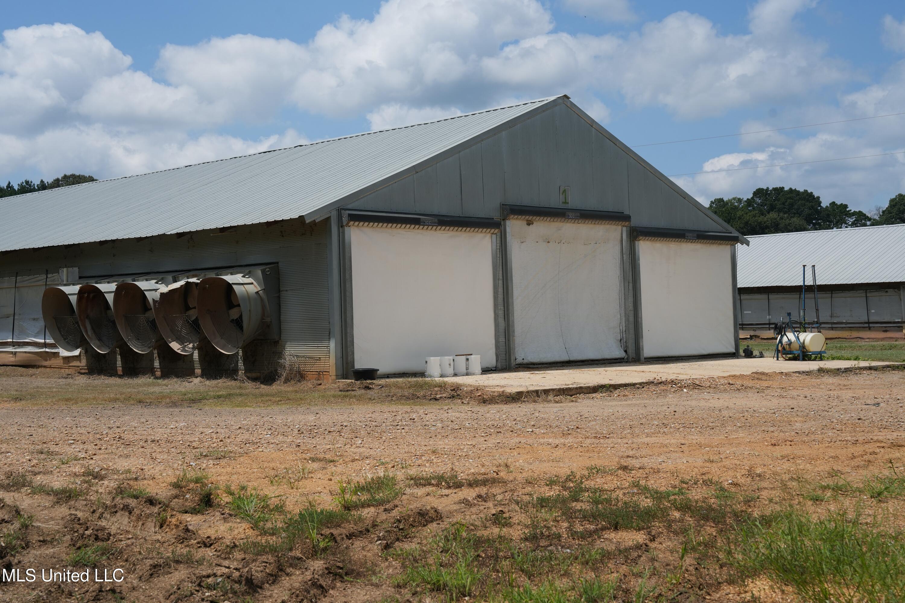 10671 Ms-427 Carthage, MS 39051 - Photo 33 of 49 DSC08877