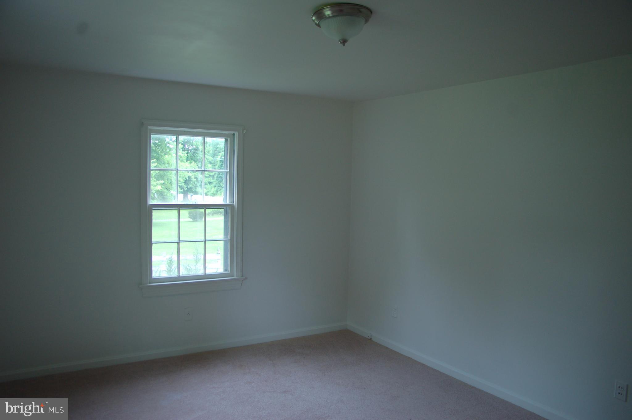 9085 Dahlgren Road King George, VA 22485 - Photo 15 of 28 Bedroom