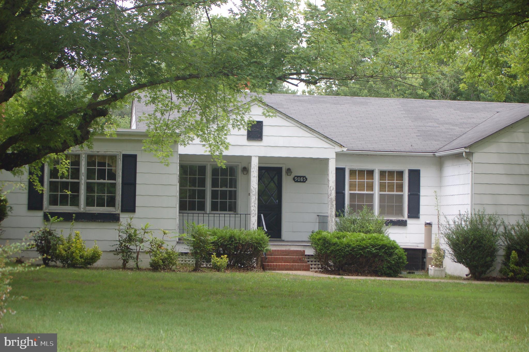 9085 Dahlgren Road King George, VA 22485 - Photo 3 of 28 Exterior (Front)