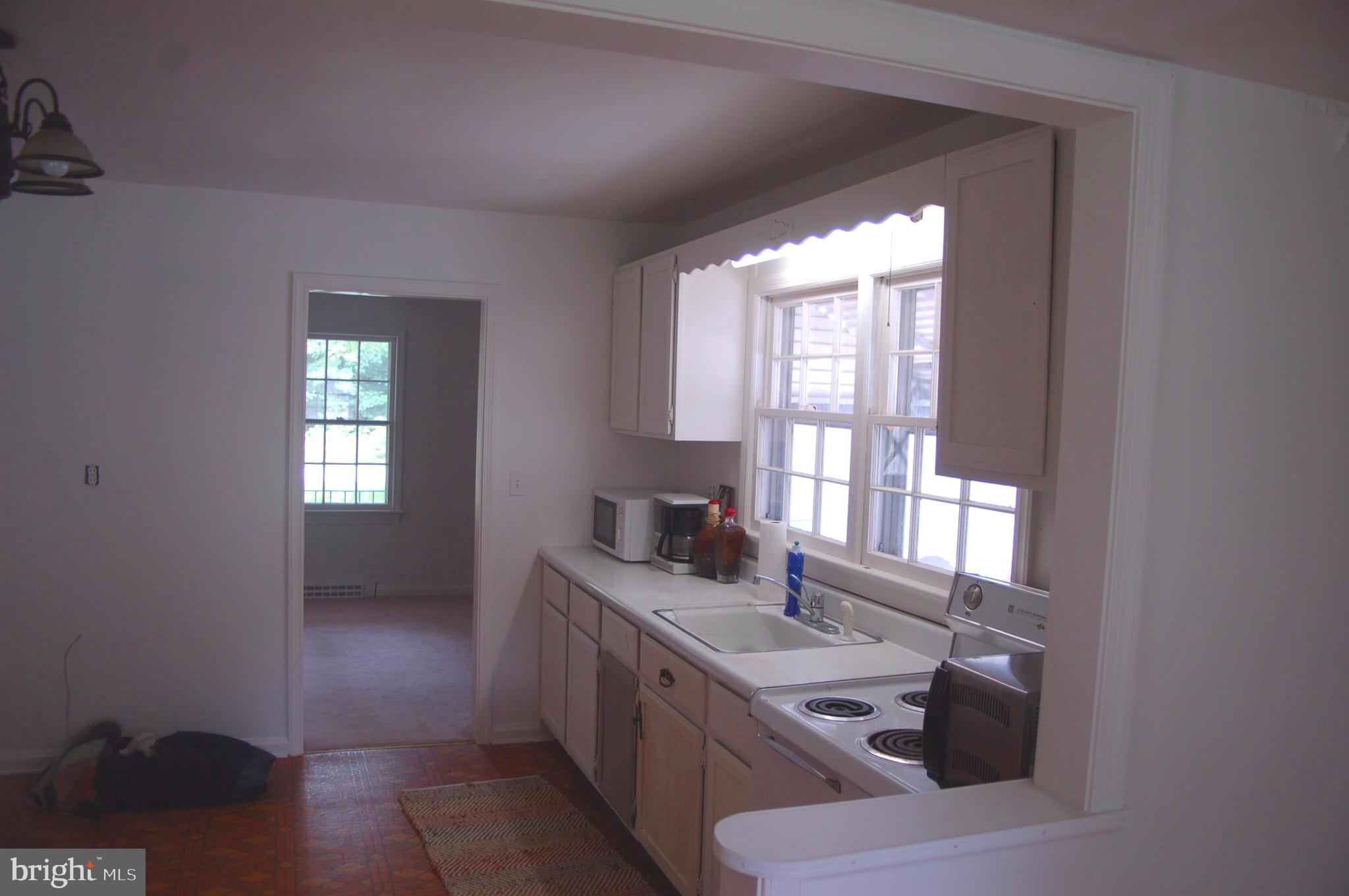 9085 Dahlgren Road King George, VA 22485 - Photo 9 of 28 Kitchen