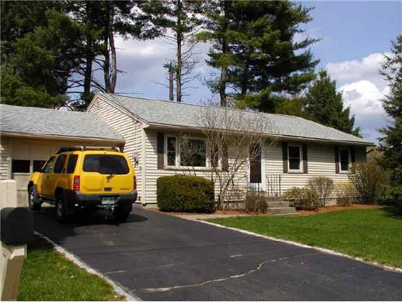 5 Alex Circle Nashua, NH 03062 - Photo 1 of 1 Gallery Image 1