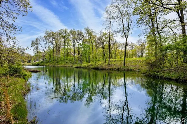 $85,000 | 107 Weeks Lane, Litchfield, IL 62056