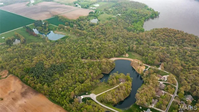 $85,000 | 107 Weeks Lane, Litchfield, IL 62056