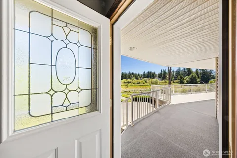 $925,000 | 16026 Lawrence Place Southeast, Yelm, WA 98597