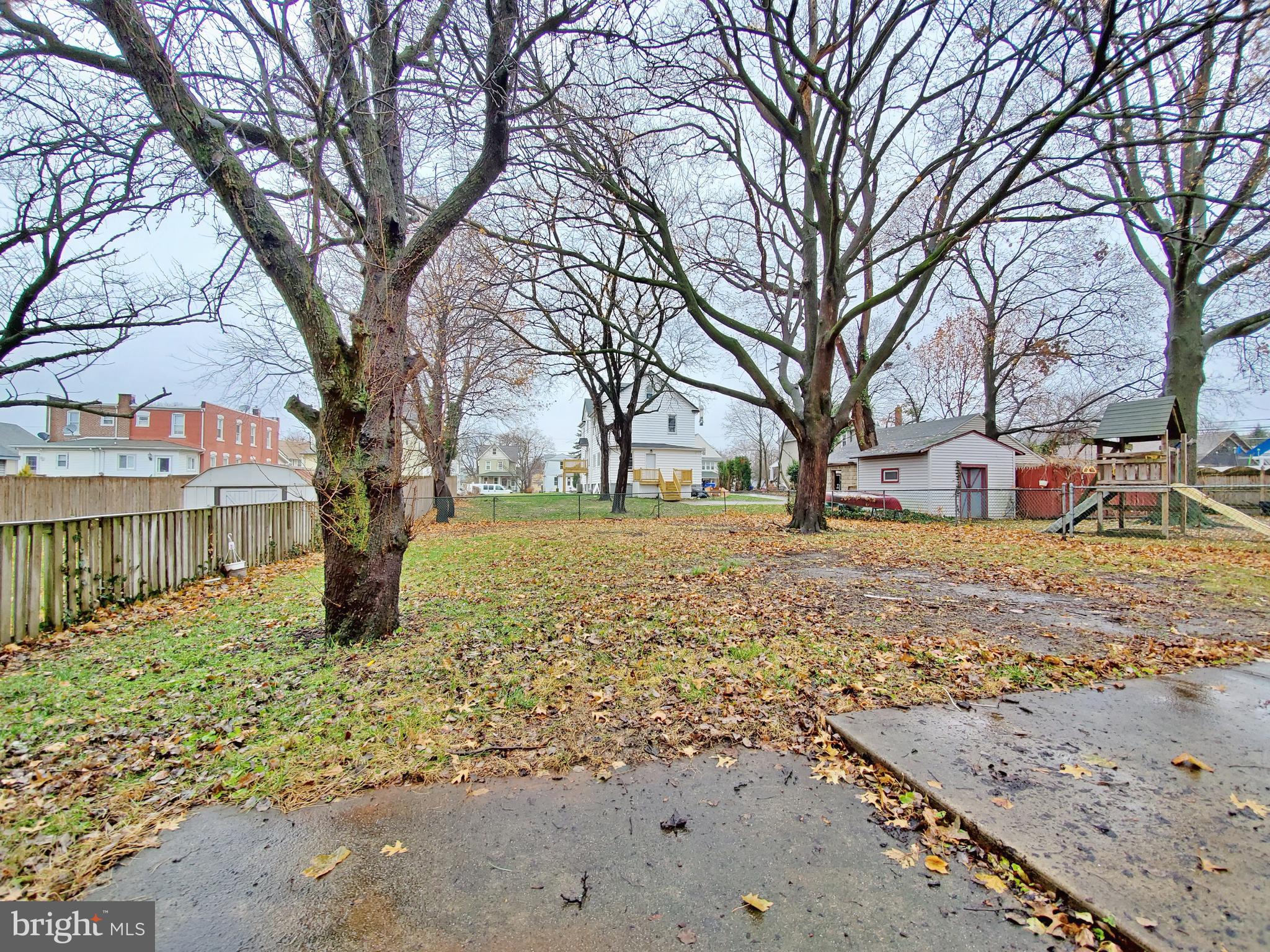 125 Heulings Avenue Riverside, NJ 08075 - Photo 24 of 24 Spacious Back Yard