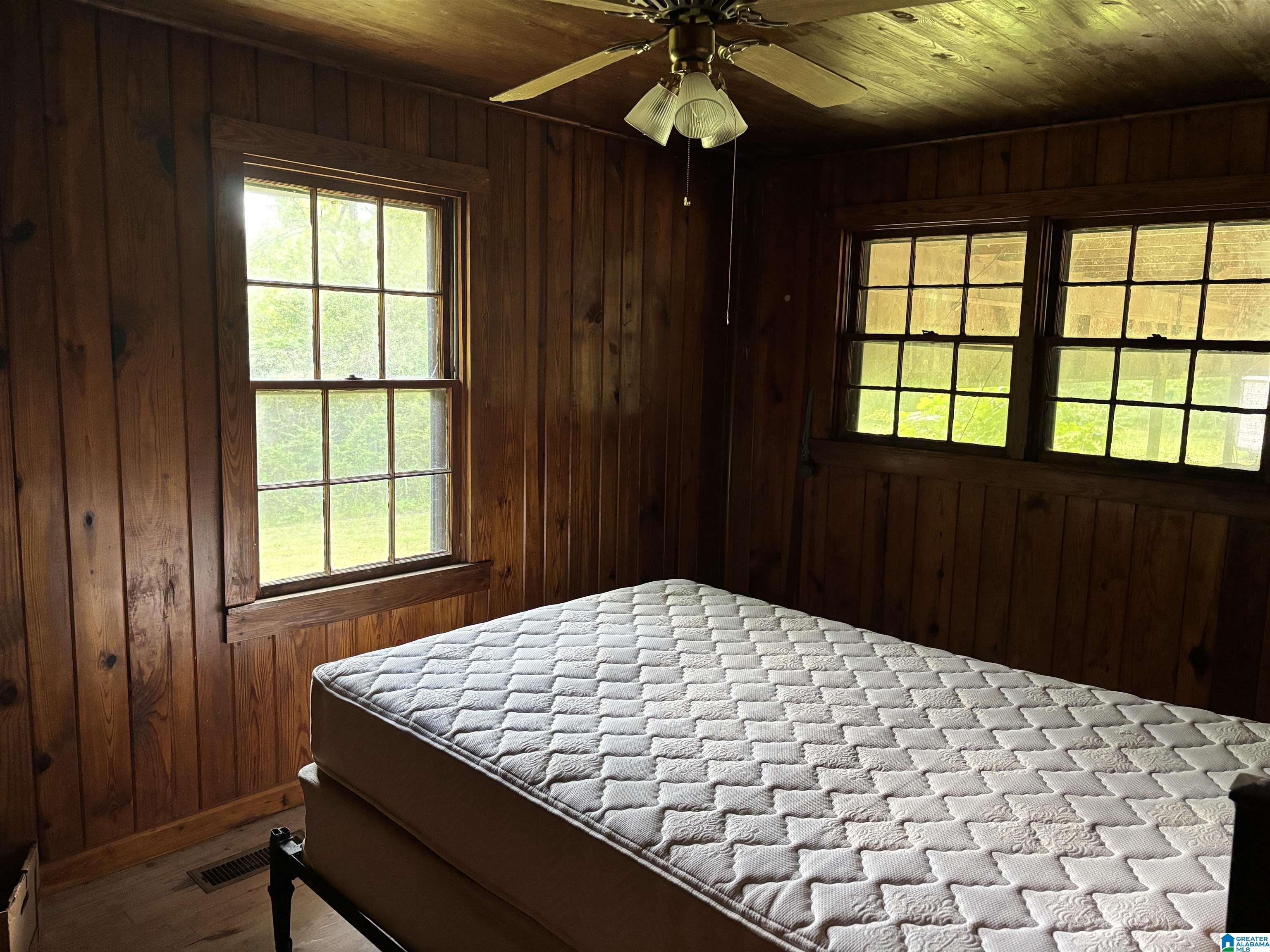 9444 Central Road Warrior, AL 35180 - Photo 9 of 12 Gallery Image 9