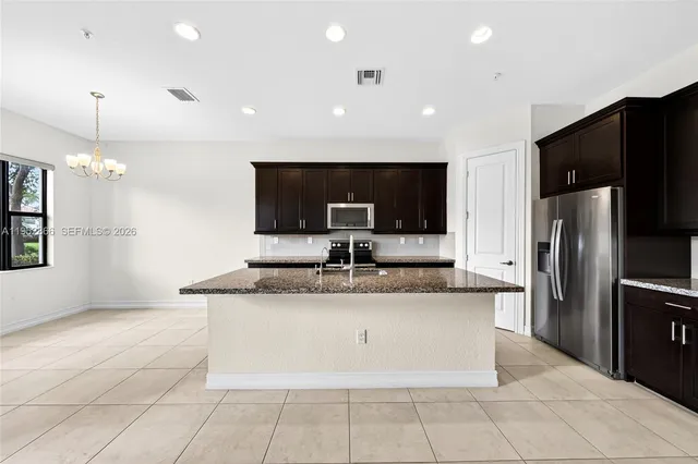 $639,000 | 11616 Southwest 13th Lane, Pembroke Pines, FL 33025