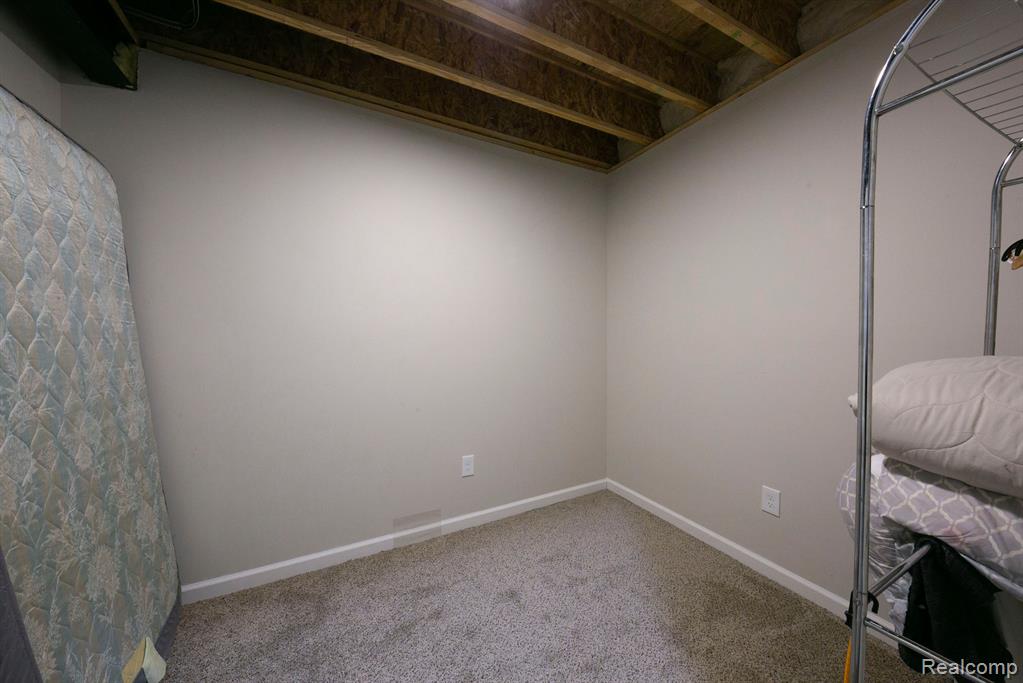 48107 Hanford Road Canton, MI 48187 - Photo 47 of 60