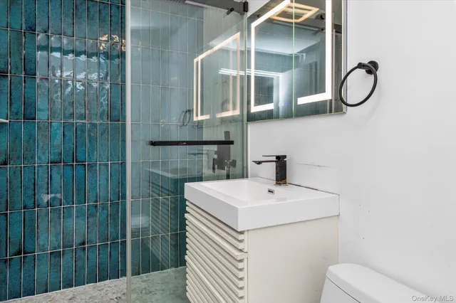 $320,000 | 125-10 Queens Boulevard, Unit 2404 | Kew Gardens