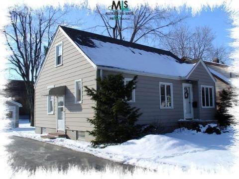 205 Croswell Street Romeo, MI 48065 - Photo 2 of 9 614698-1.JPG