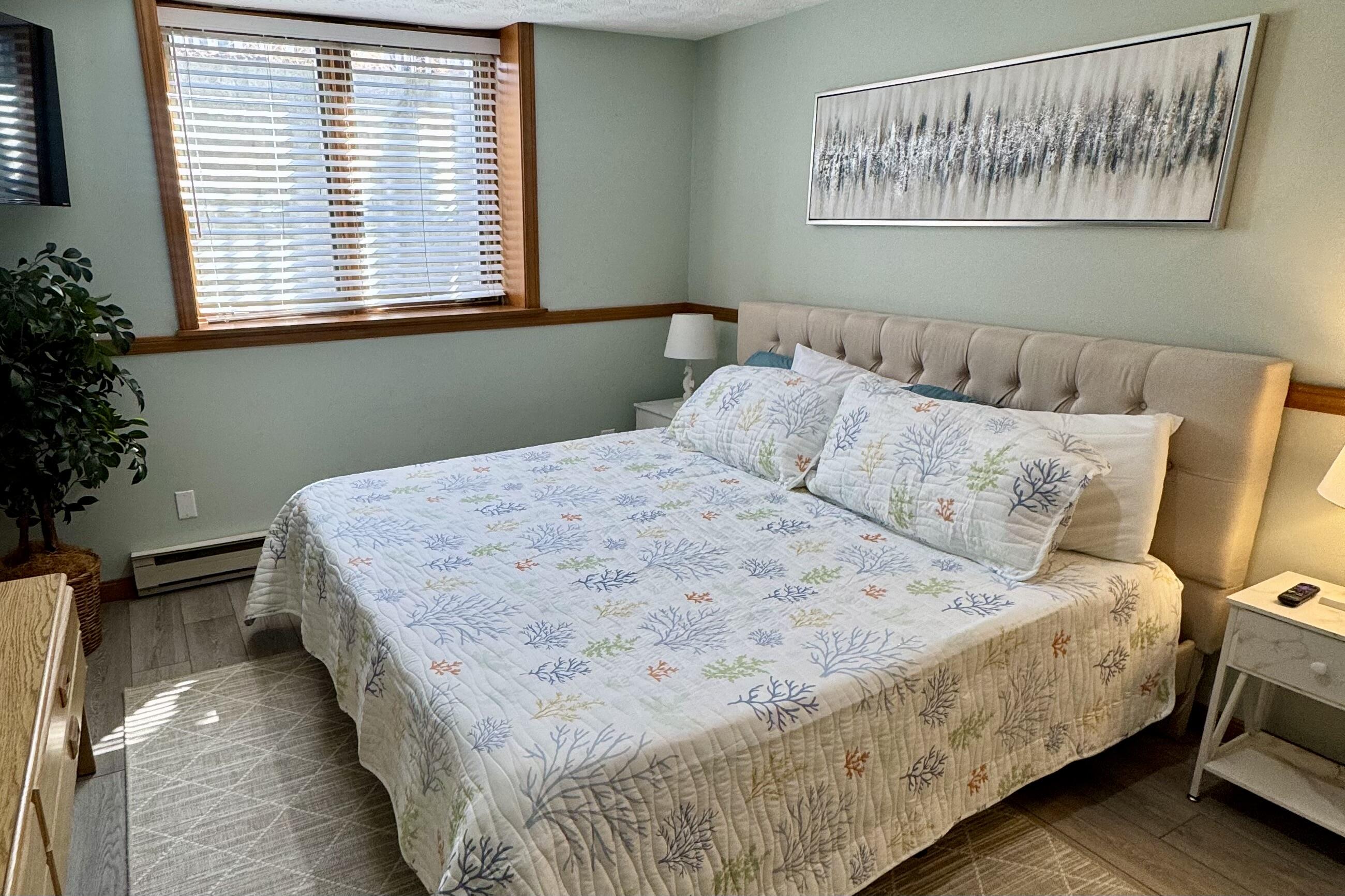 376 Mile Road, Unit 102 Wells, ME 04090 - Photo 16 of 42 IMG_7047