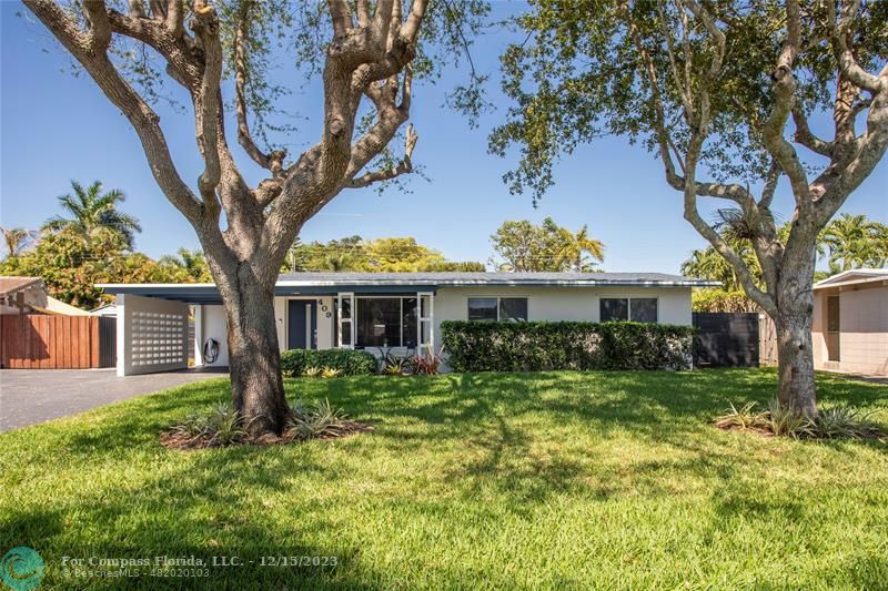 409 Northwest 27th St  