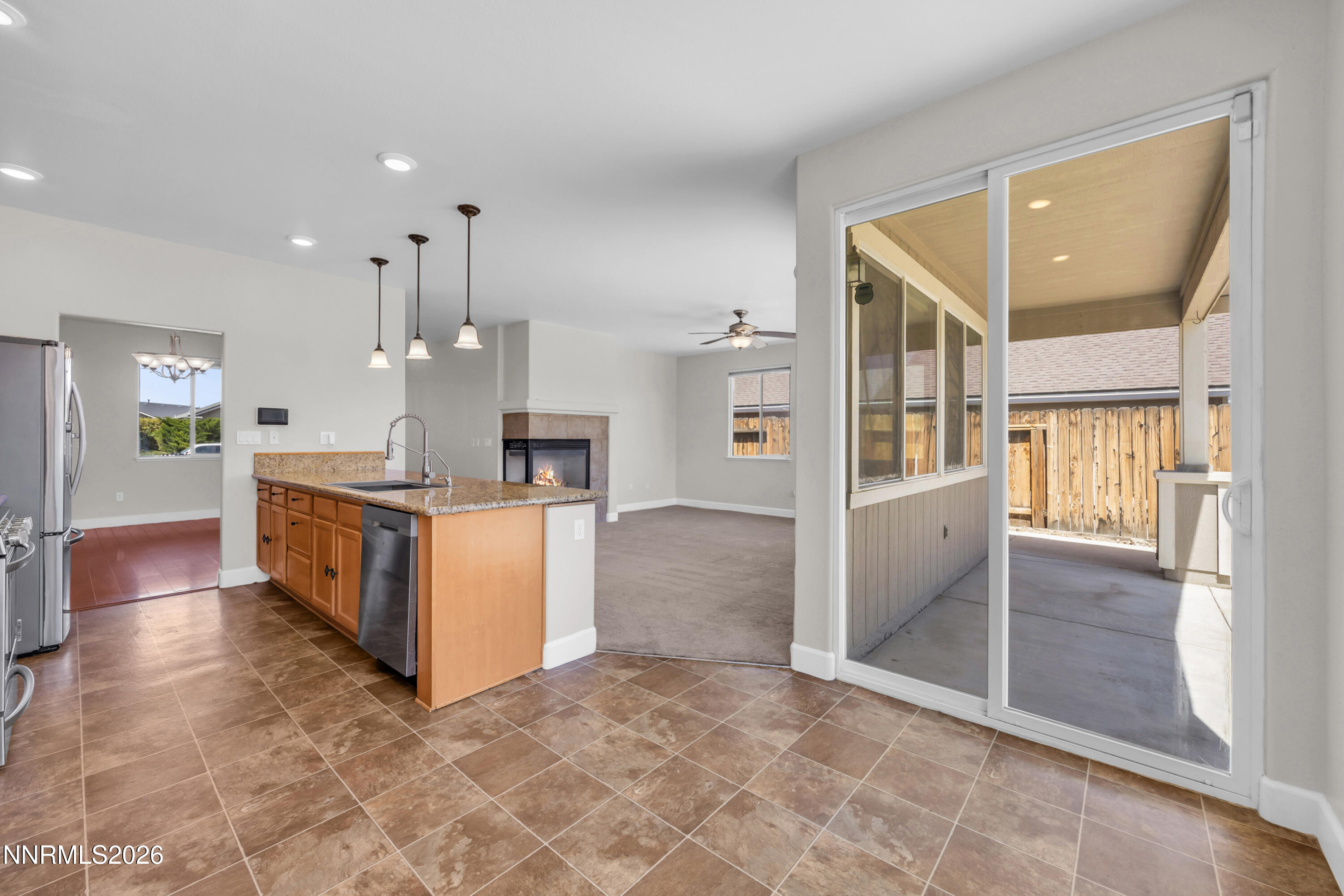 1415 Slate Way Fernley, NV 89408 - Photo 11 of 30 12_img_2493