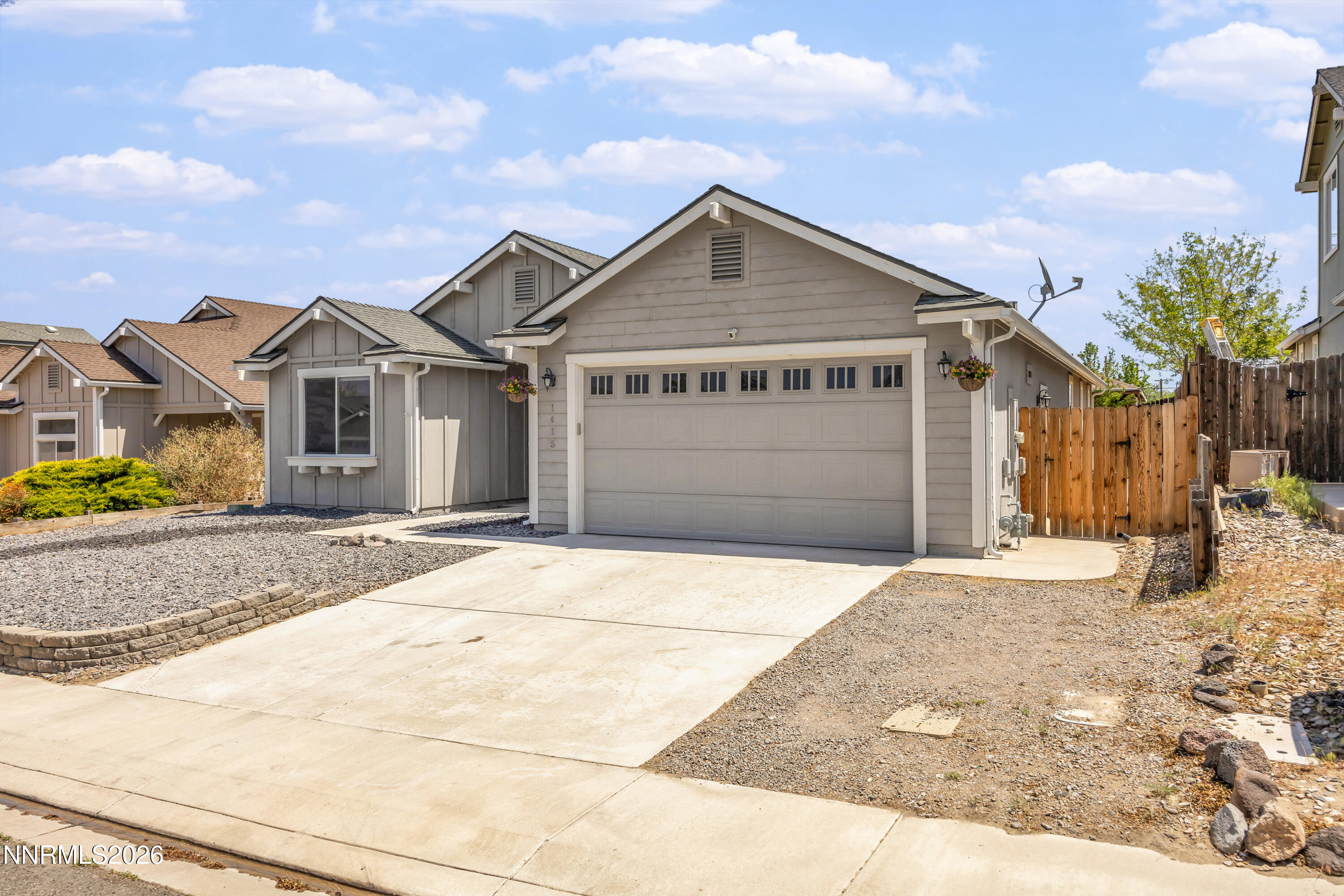 1415 Slate Way Fernley, NV 89408 - Photo 2 of 30 2_img_2436