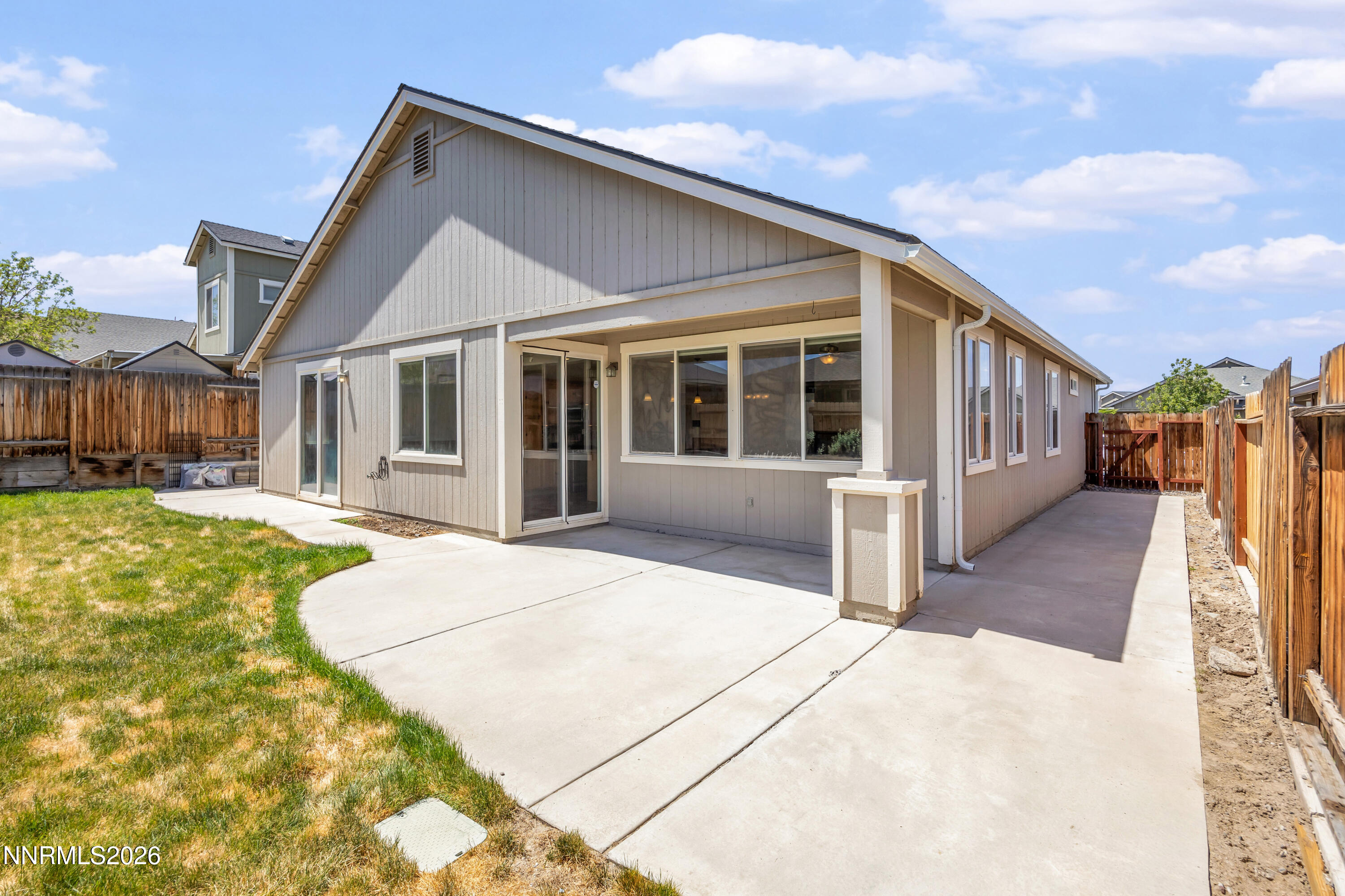 1415 Slate Way Fernley, NV 89408 - Photo 26 of 30 26_img_2451