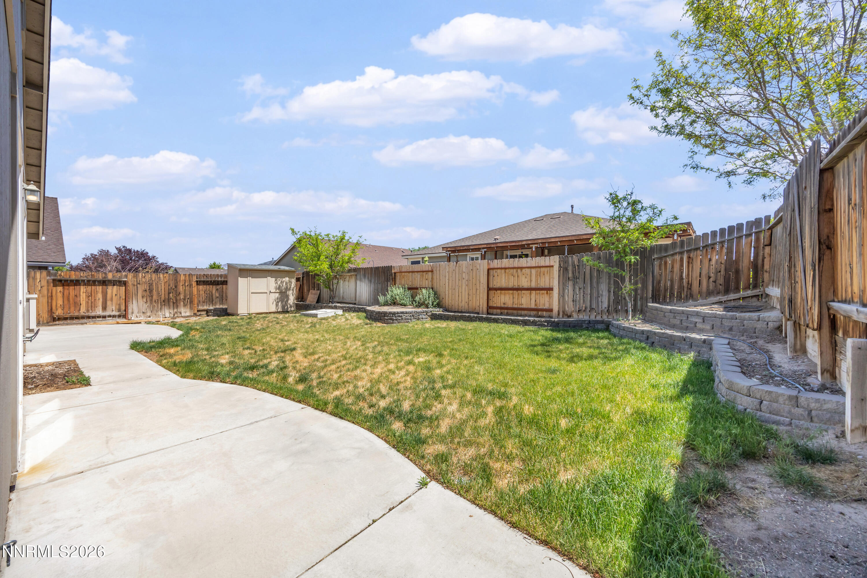 1415 Slate Way Fernley, NV 89408 - Photo 29 of 30 27_img_2457