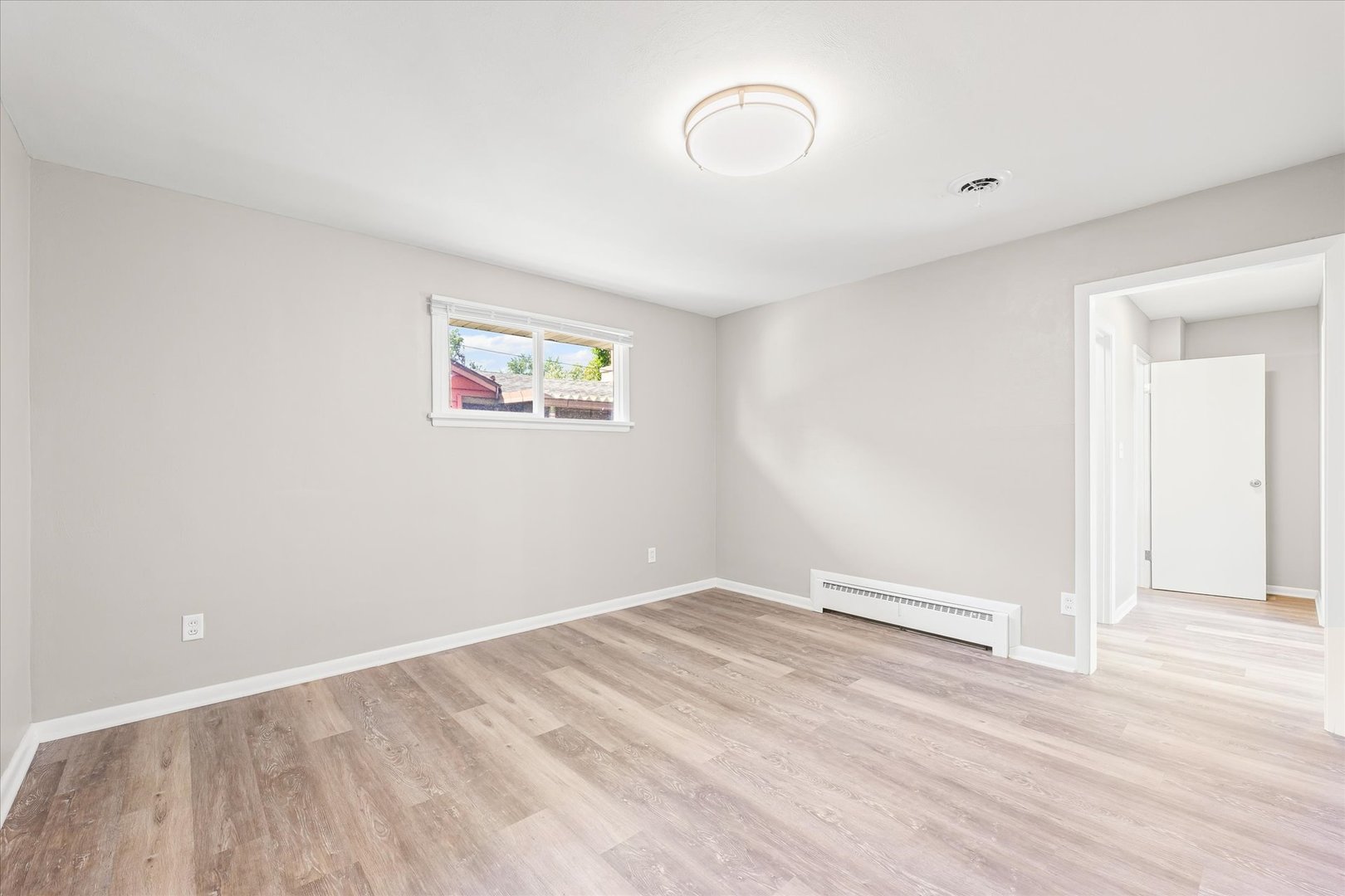 809 South Victor Street Champaign, IL 61821 - Photo 21 of 32 Gallery Image 21