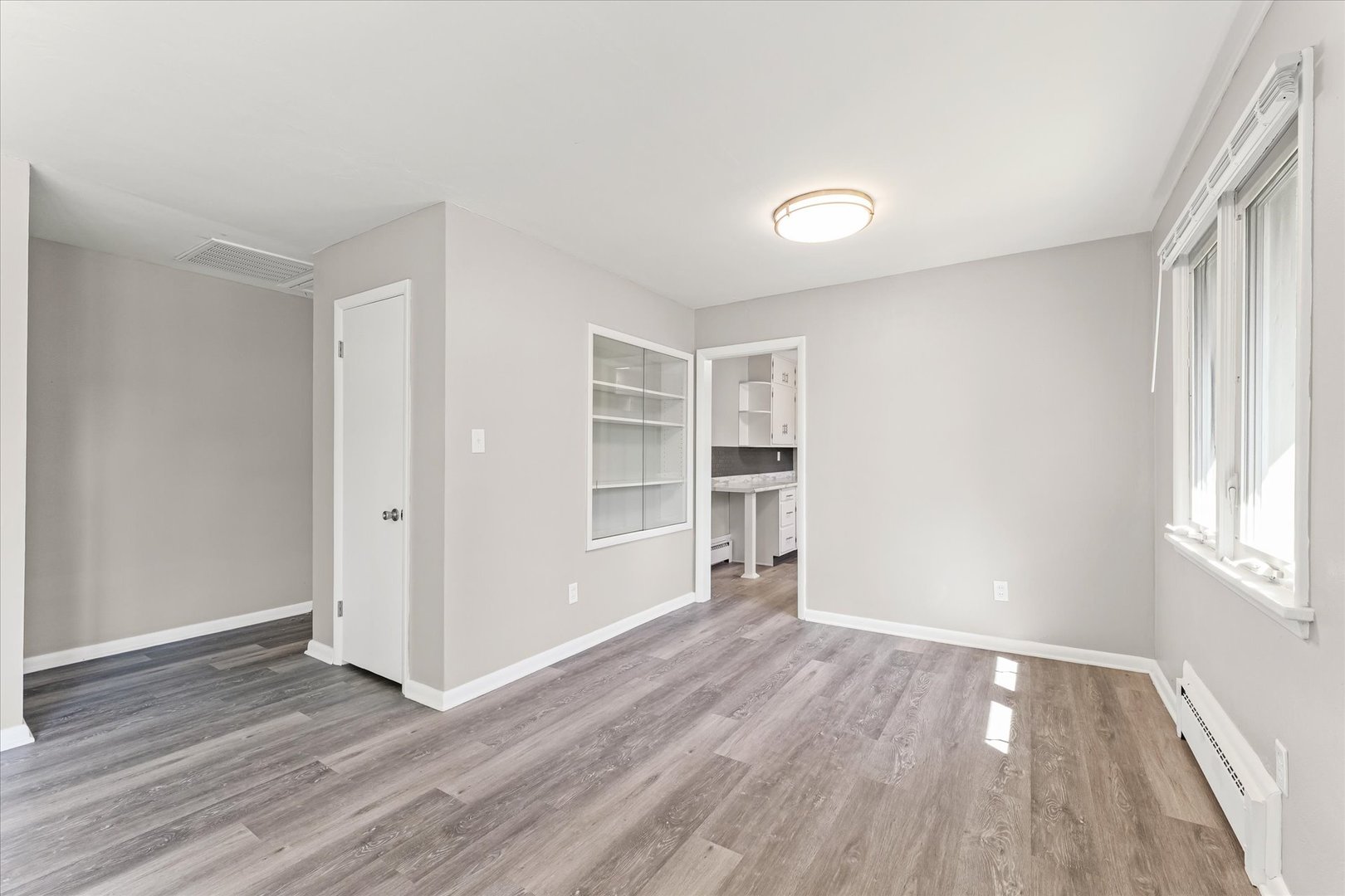 809 South Victor Street Champaign, IL 61821 - Photo 9 of 32 Gallery Image 9
