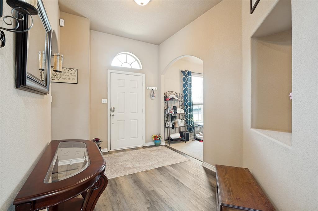 105 High Meadow Road Red Oak, TX 75154 - Photo 4 of 25