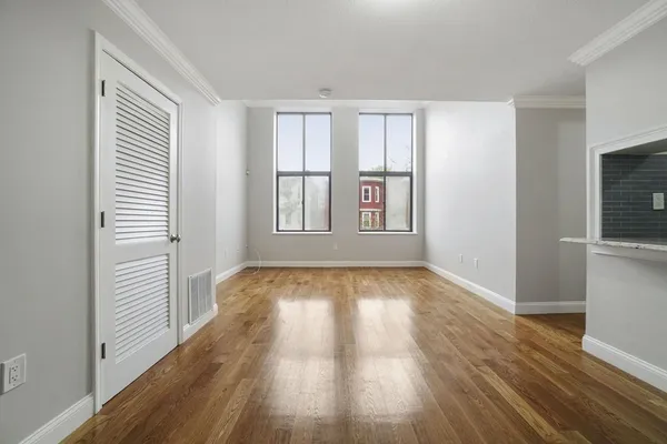 $3,300 | 841 Parker Street, Unit 202, Boston, MA 02120