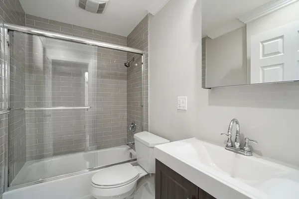 $3,300 | 841 Parker Street, Unit 202, Boston, MA 02120